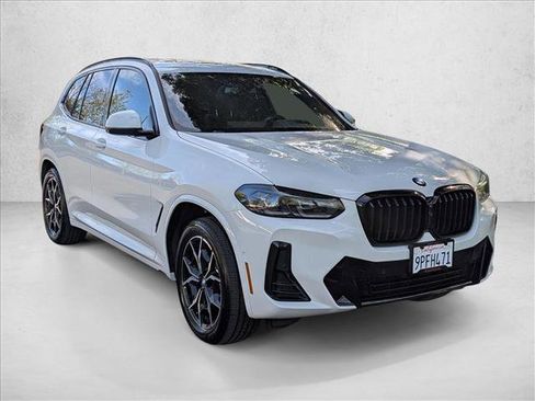 Used 2023 BMW X3 xDrive30i w/ M Sport Package image 3