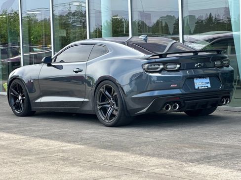 Used 2023 Chevrolet Camaro SS RWD image 5