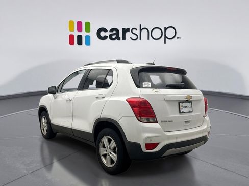 Used 2017 Chevrolet Trax LT w/ Driver Confidence Package image 3