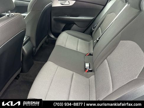 Used 2023 Kia Forte LXS w/ LXS Technology Package image 22