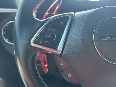 Used 2021 Chevrolet Camaro LT w/ Technology Package RWD image 30