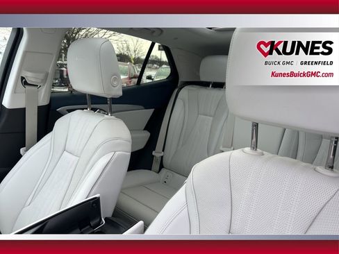 New 2026 Buick Envision Avenir image 17