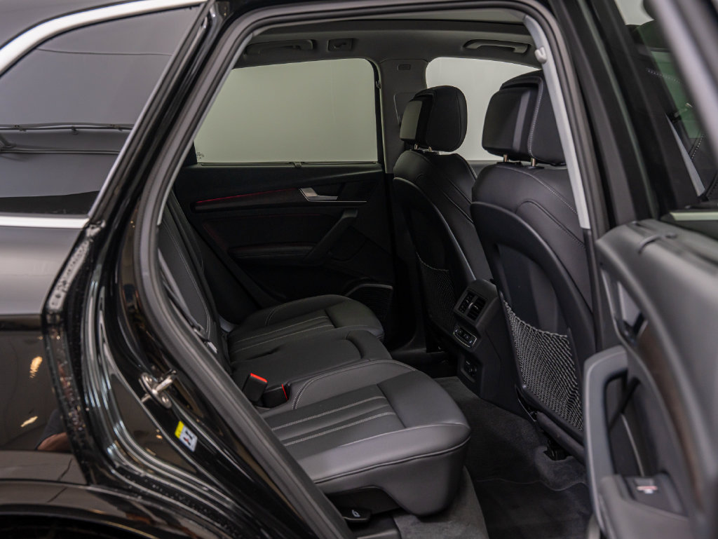 Certified 2023 Audi Q5 2.0T Prestige w/ Prestige Package AWD/4WD image 44