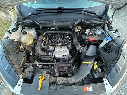 Used 2020 Ford EcoSport Titanium image 10