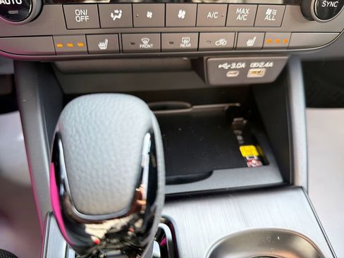 New 2026 Subaru Outback Limited image 17