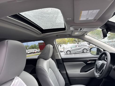 New 2026 Toyota Highlander XLE image 41