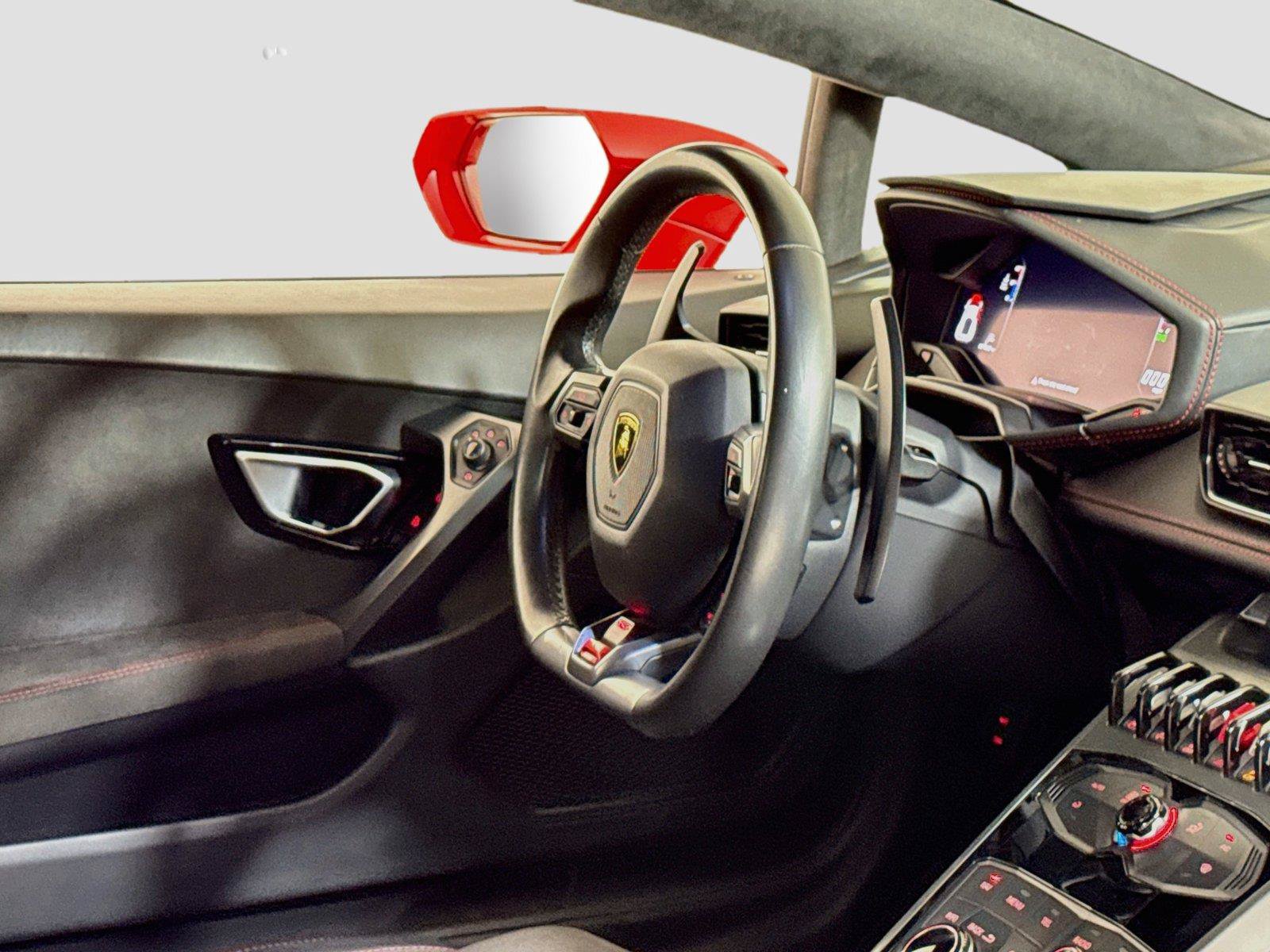 Used 2016 Lamborghini Huracan LP 580-2 RWD image 30