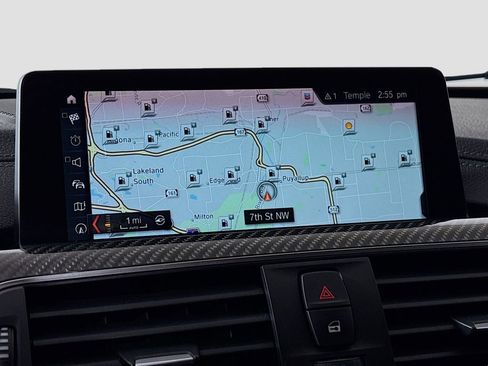 Used 2018 BMW M3 image 16