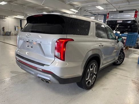 Used 2023 Hyundai Palisade SEL w/ Premium Package AWD/4WD image 15