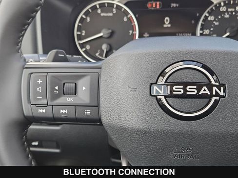 New 2026 Nissan Rogue SV FWD image 25