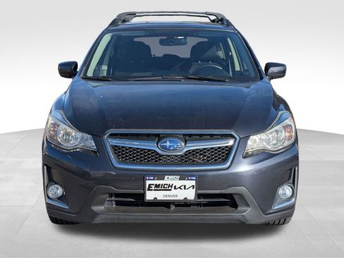 Used 2017 Subaru Crosstrek 2.0i Premium image 6