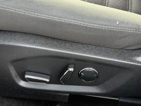 Certified 2017 Ford Fusion SE w/ Fusion SE Technology Package image 7