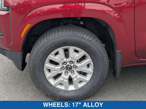 Used 2023 Nissan Frontier SV w/ Tow Package AWD/4WD image 11