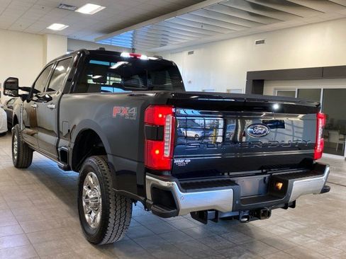 Certified 2025 Ford F350 Lariat w/ Lariat Ultimate Package image 5