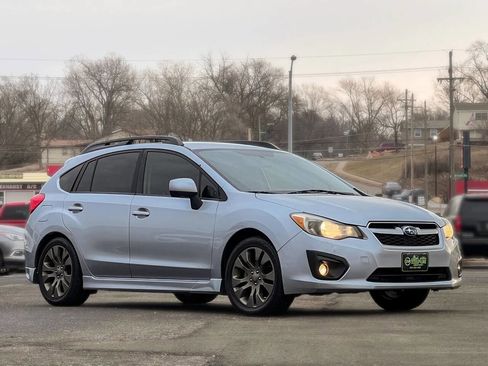 Used 2012 Subaru Impreza 2.0i Sport Premium image 1
