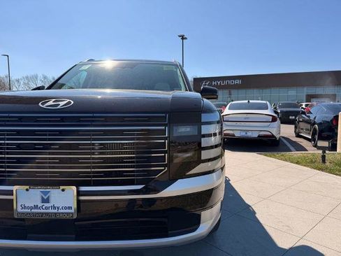 Used 2026 Hyundai Palisade Calligraphy image 9