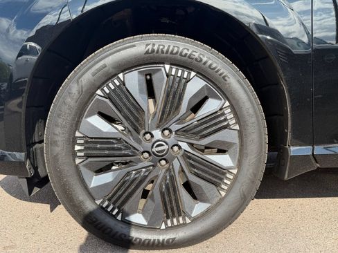 New 2026 Nissan Murano Platinum w/ Technology Package AWD/4WD image 9