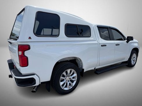 Used 2021 Chevrolet Silverado 1500 Custom RWD image 3