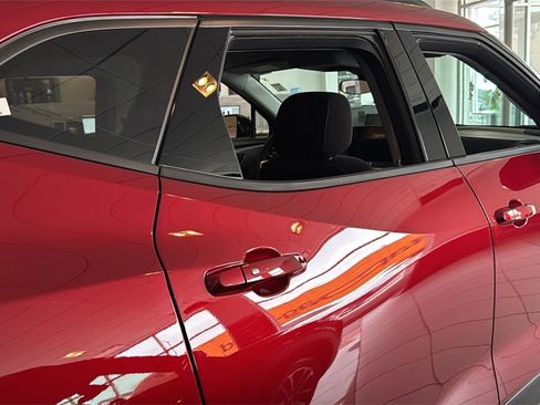 New 2026 Chevrolet Blazer LT w/ Midnight/Sport Edition image 12