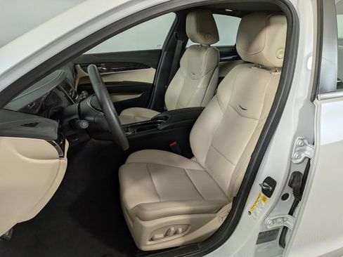 Used 2018 Cadillac ATS Luxury image 17