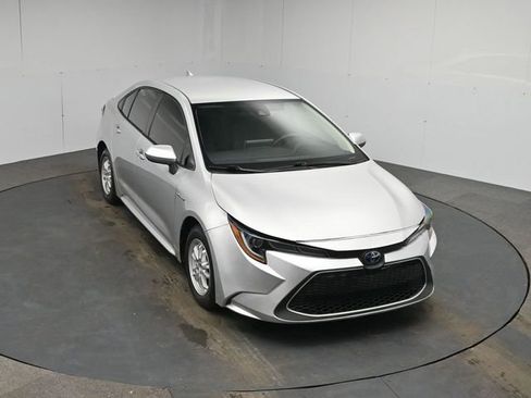 Used 2020 Toyota Corolla LE image 43