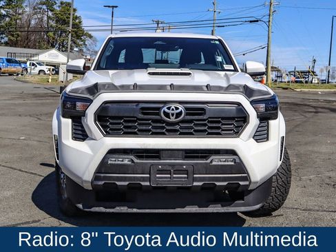 Used 2024 Toyota Tacoma TRD Sport RWD image 2