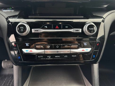 Used 2021 Ford Explorer ST image 27