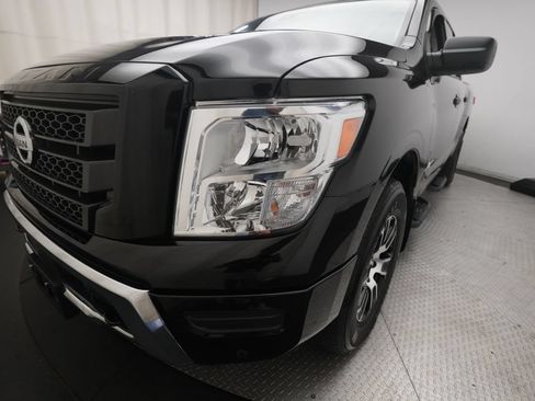 Used 2024 Nissan Titan SV w/ SV Convenience Package AWD/4WD image 22