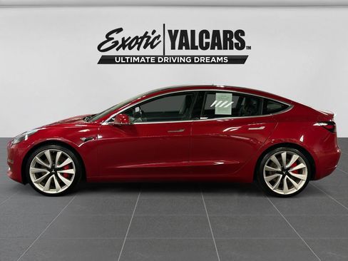 Used 2018 Tesla Model 3 Performance AWD/4WD image 2
