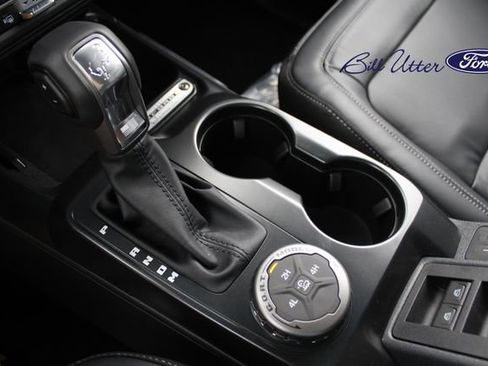 New 2026 Ford Bronco Outer Banks AWD/4WD image 12