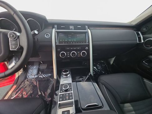 Used 2017 Land Rover Discovery HSE AWD/4WD image 22