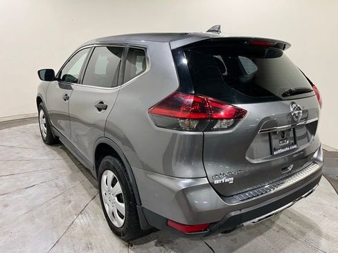 Used 2019 Nissan Rogue S image 11
