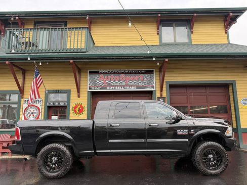 Used 2016 RAM 2500 Laramie AWD/4WD image 2