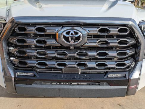 Used 2023 Toyota Tundra Platinum image 9