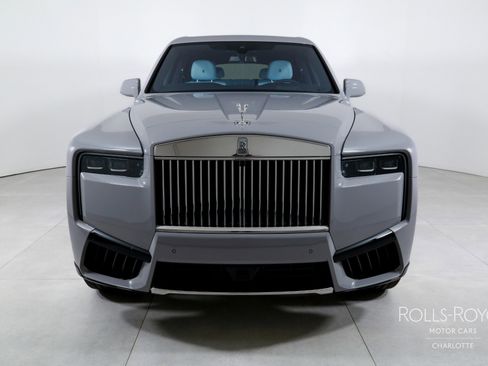 New 2026 Rolls-Royce Cullinan image 7
