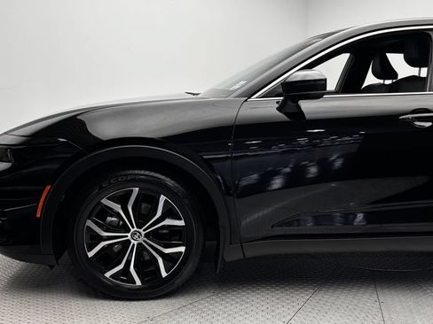 Used 2026 Toyota Crown AWD/4WD image 5