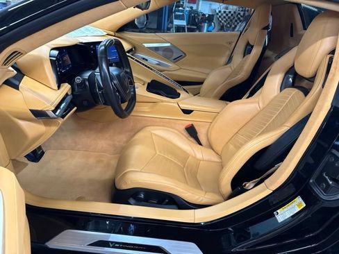 Used 2023 Chevrolet Corvette Stingray Premium Conv w/ Z51 Performance Package RWD image 13