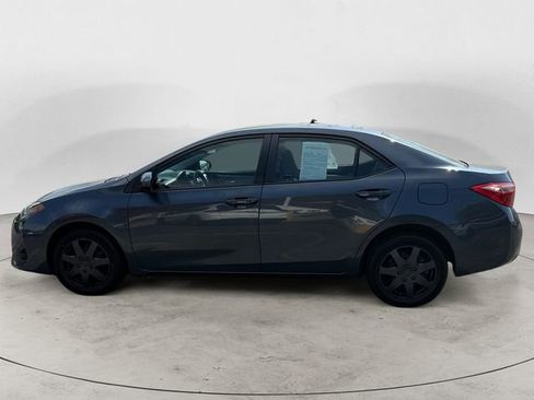 Used 2019 Toyota Corolla LE FWD image 2
