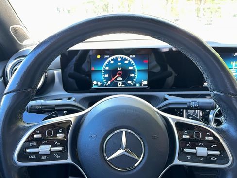 Used 2021 Mercedes-Benz A 220 image 23