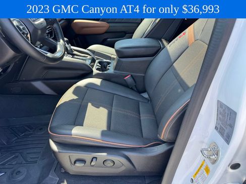 Used 2023 GMC Canyon AT4 w/ Canyon Safety Plus Package AWD/4WD image 17