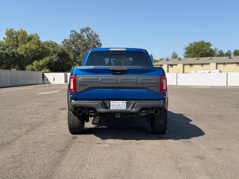 Used 2018 Ford F150 Raptor w/ Equipment Group 801A Mid AWD/4WD image 4