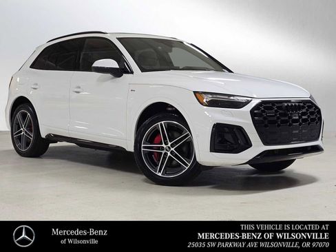 Used 2024 Audi Q5 e Prestige image 1