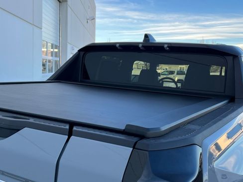 New 2025 GMC Hummer EV 3X w/ Extreme Off-Road Package image 17