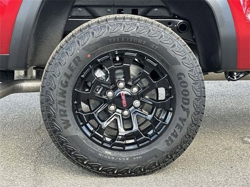 New 2026 GMC Canyon Elevation image 27