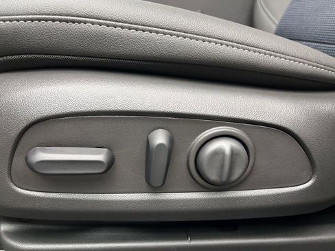 New 2026 Buick Envista Preferred image 10