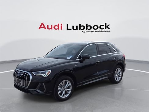 Used 2025 Audi Q3 2.0T Premium w/ Convenience Package image 5