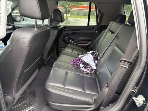 Used 2020 Chevrolet Tahoe LT RWD image 6