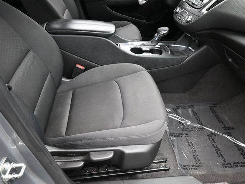 Used 2024 Chevrolet Malibu LT FWD image 40
