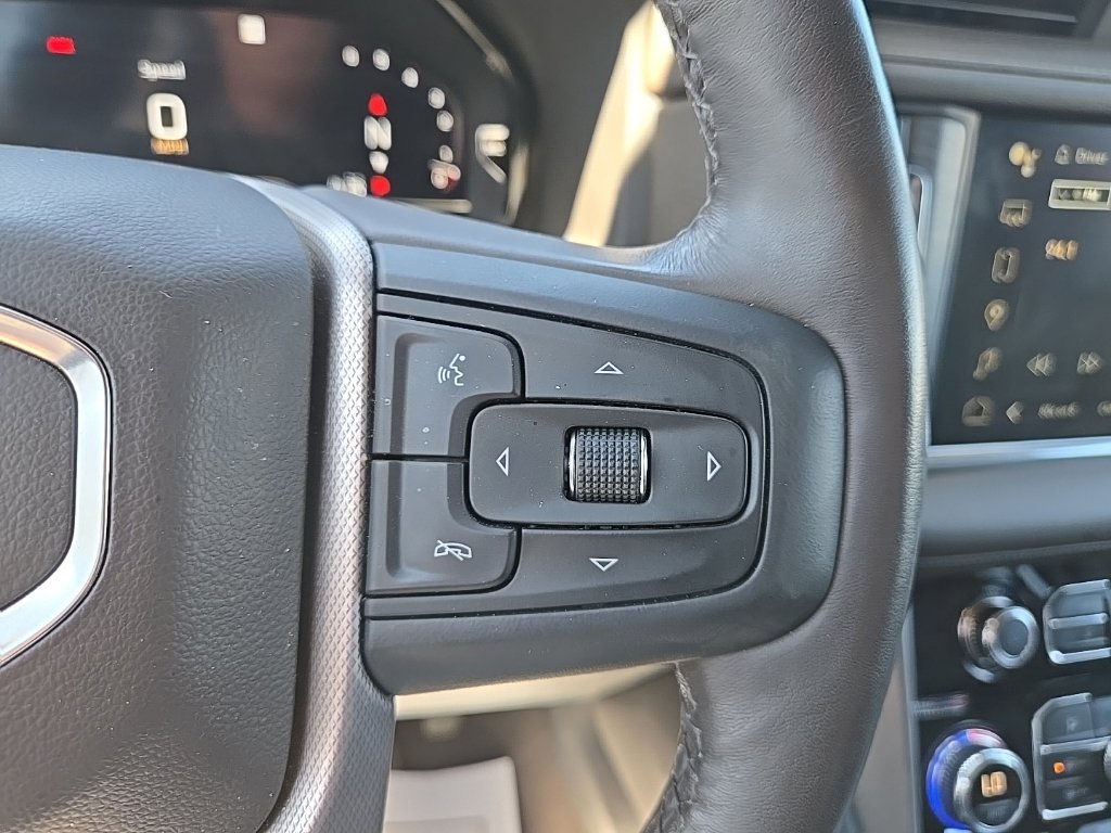 Used 2022 GMC Yukon Denali AWD/4WD image 24