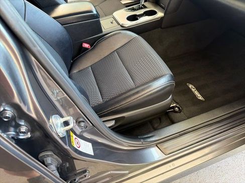 Used 2013 Toyota Camry SE image 10